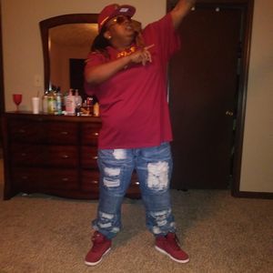 Meet your Posher, Traci